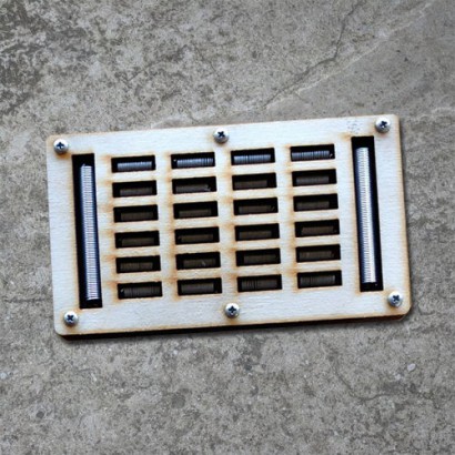 Plošča za električne prototipe z vzmetmi